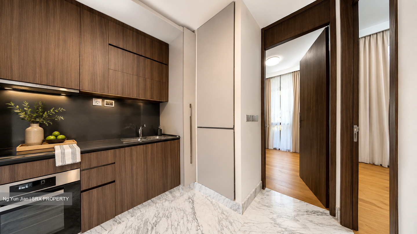 Van Holland (D10), Condominium #583267021